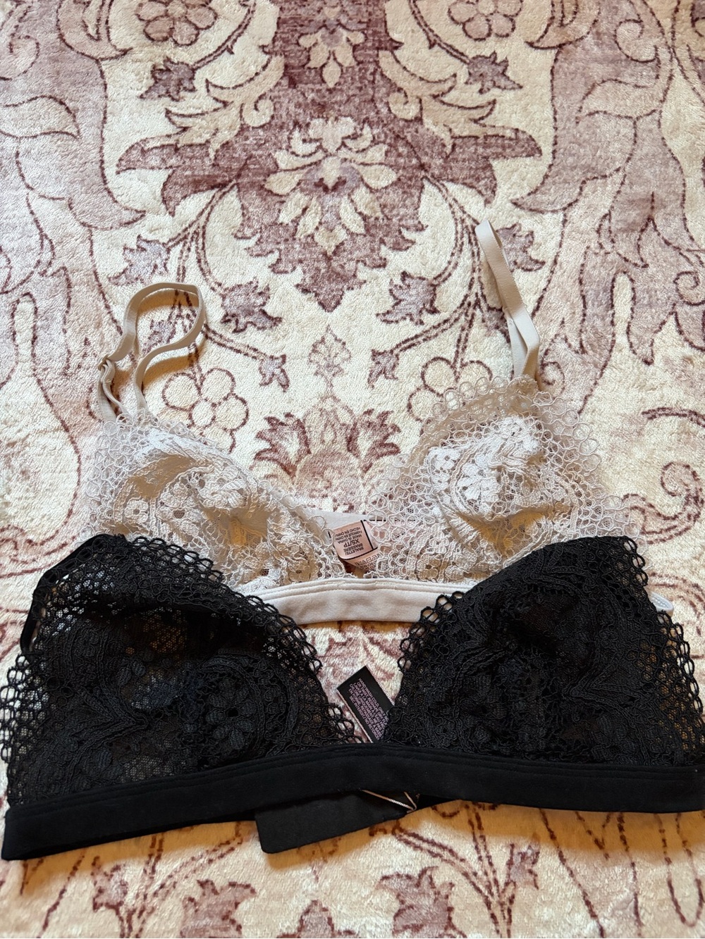 Victoria’s Secret White & Black Lace Bralette Floral Sheer
